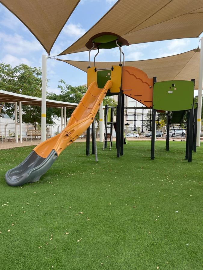 エイラートניב ברוזמריןアパートメント エクステリア 写真